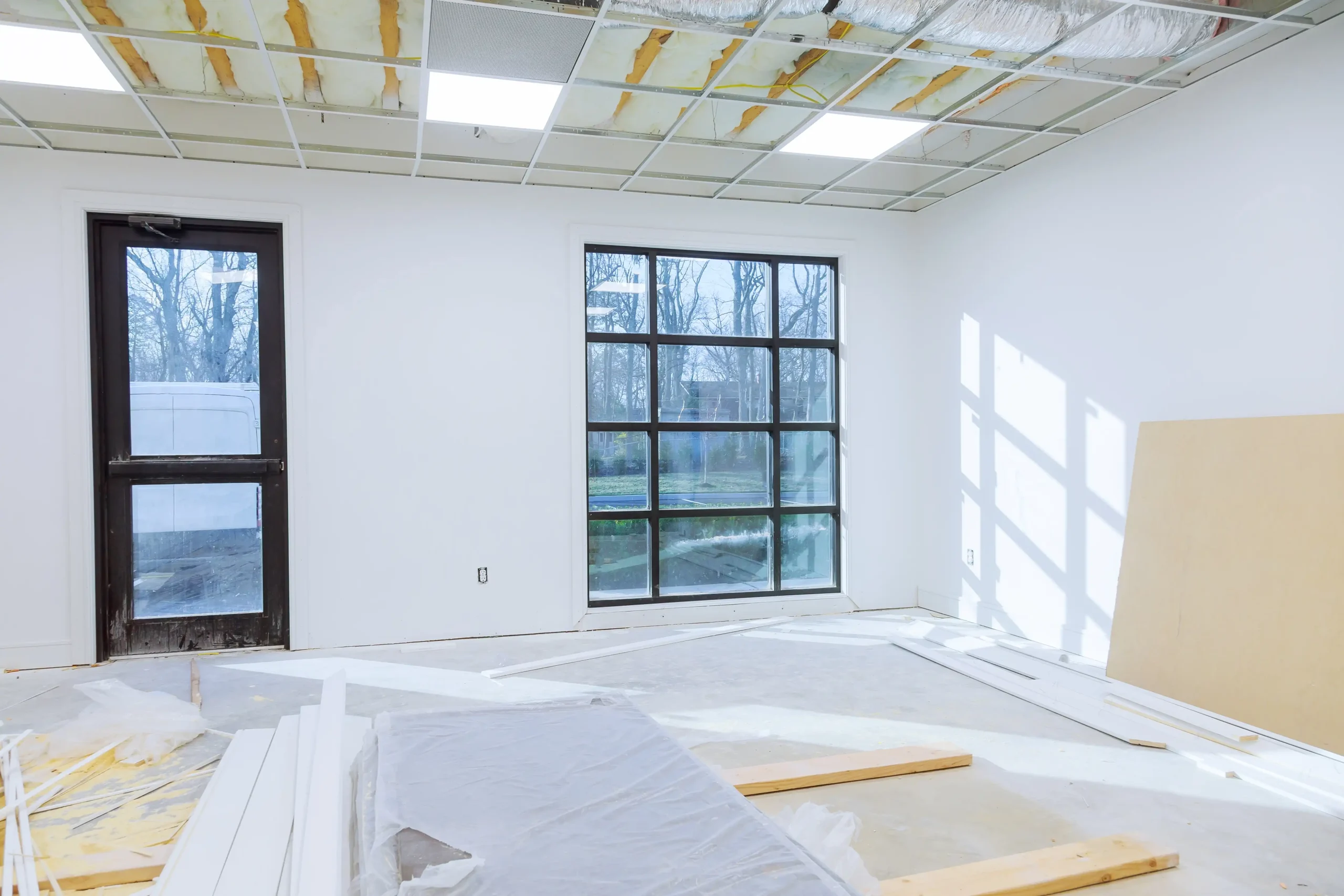 making-renovation-of-hung-of-suspended-ceilings-li-2026-03-25-03-17-19-utc